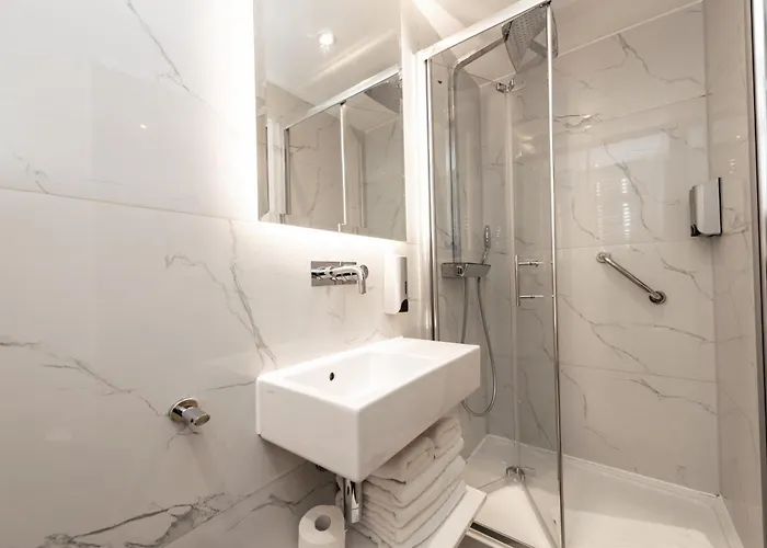 Nox Kensington Aparthotel London